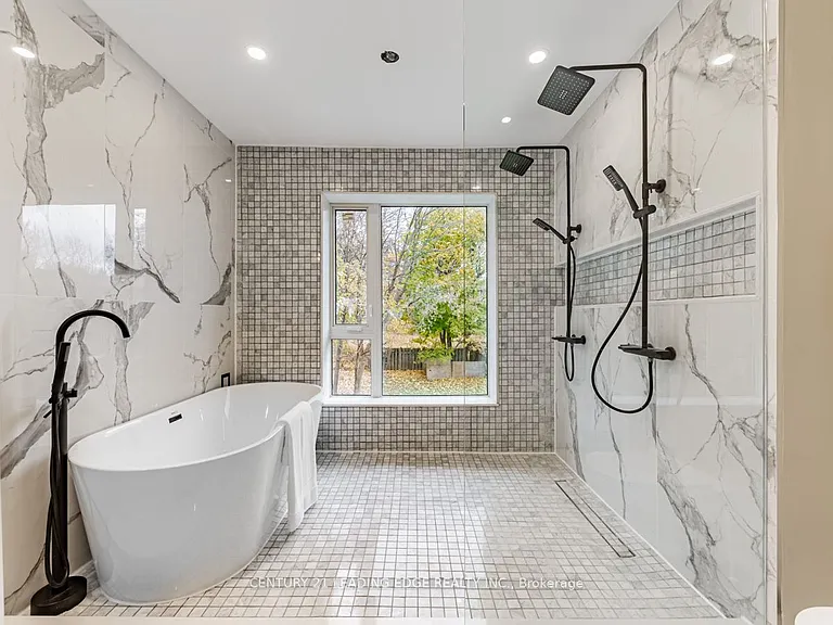 19 Donalda Cres #UPPER — Photo 21