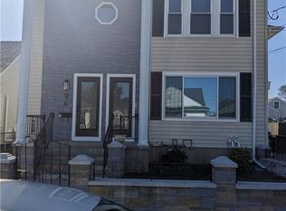 94 Bellevue Ave FLOOR 2, Pawtucket, RI 02861