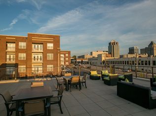 402 W Smith St APT 3M, Greensboro, NC 27401