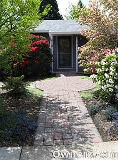Welcome to 410 W. 28th Ave.