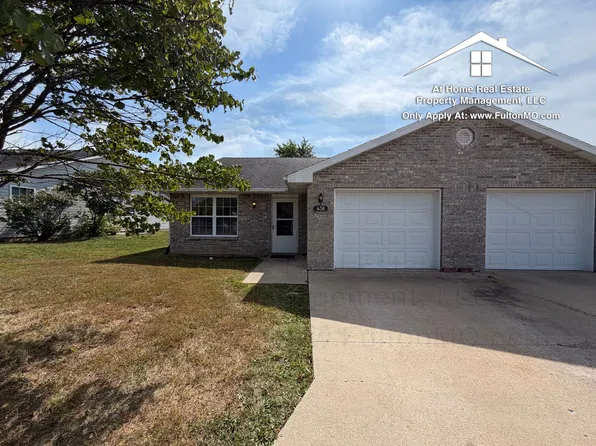 Sabre Circle 436438 Duplex, 436438 Sabre Cir #436, Fulton, MO 65251