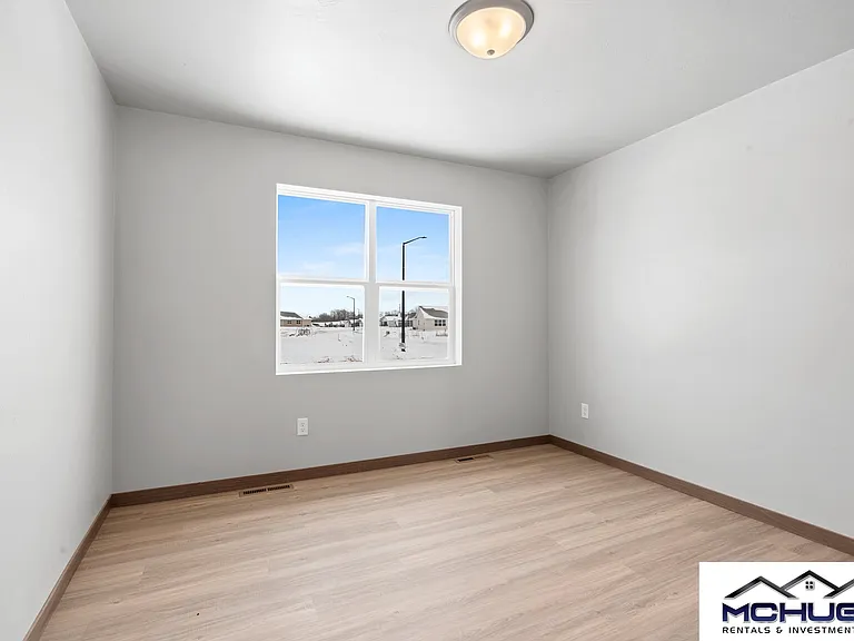 1717 Freeman Dr — Photo 13
