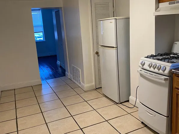 1012 S 12th St #3, Philadelphia, PA 19147