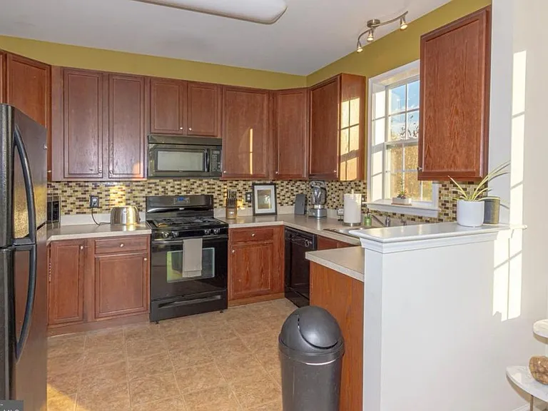 832 Timberlake Dr #832 — Photo 7
