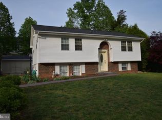 3496 Scelzi Ct, Triangle, VA 22172