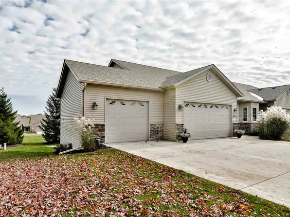 1404 Brady Ln, Rockford, IL 61108