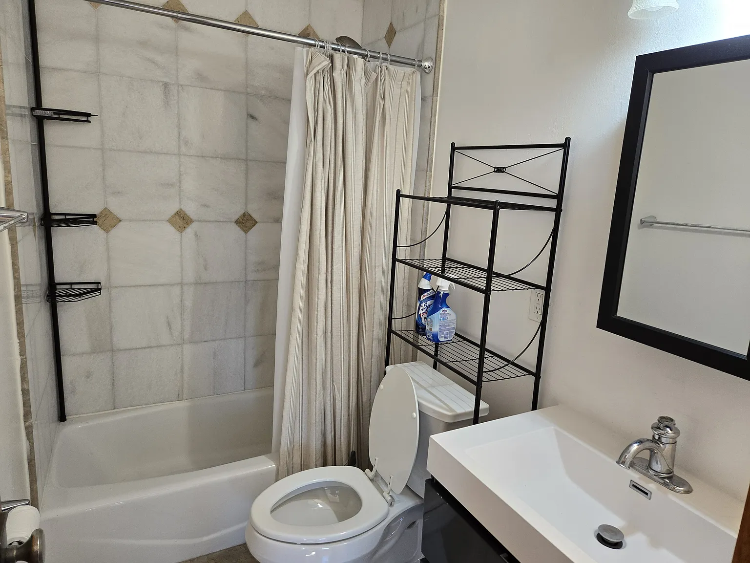 1 bed, 600 sqft, $2,695 — Photo 3