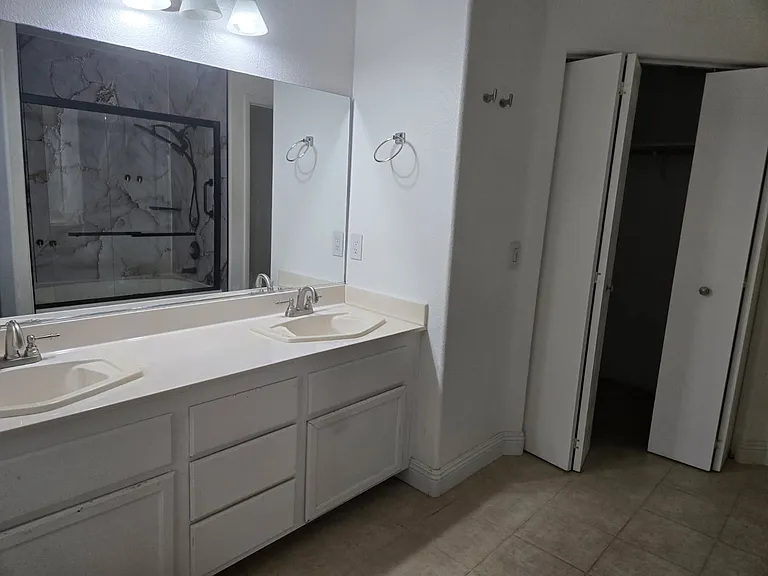 6905 Coral Rock Dr — Photo 6