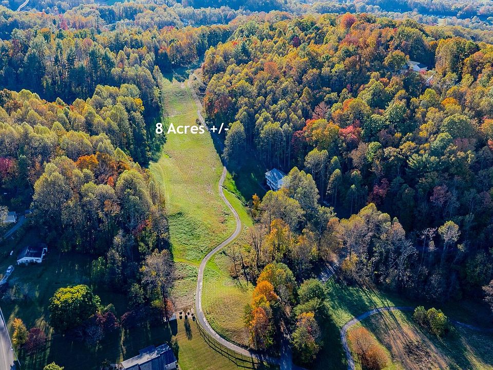 1st image of 865 Rocky Top Roots Farm Rd