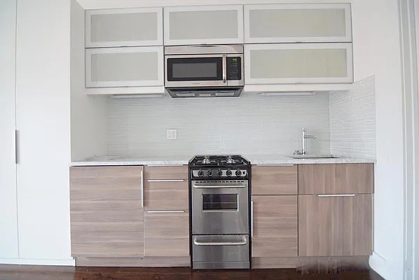 Rented by Corcoran | media 12