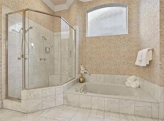 5th image of 5327 Willow Wood Ln