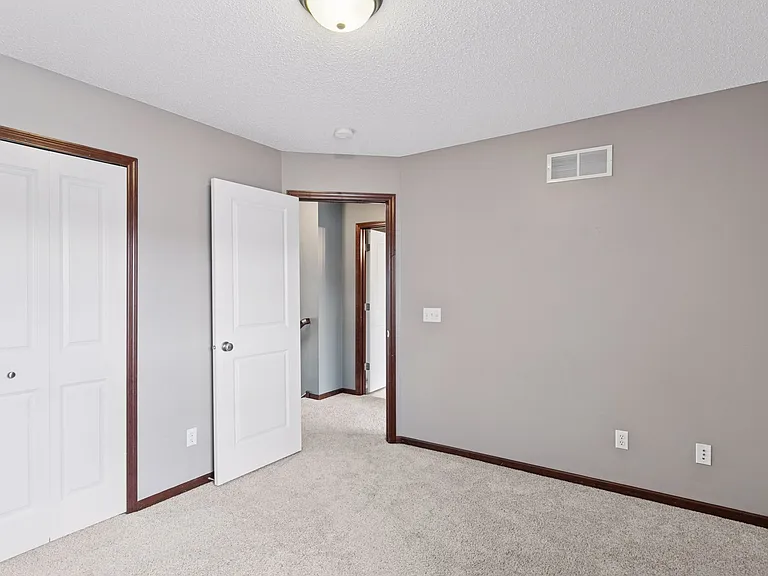 15424 Foster Dr N — Photo 21