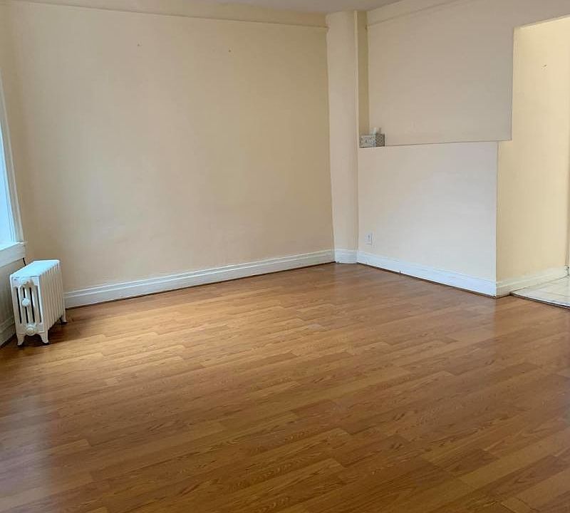 1st image of 6903 6th Ave #2F