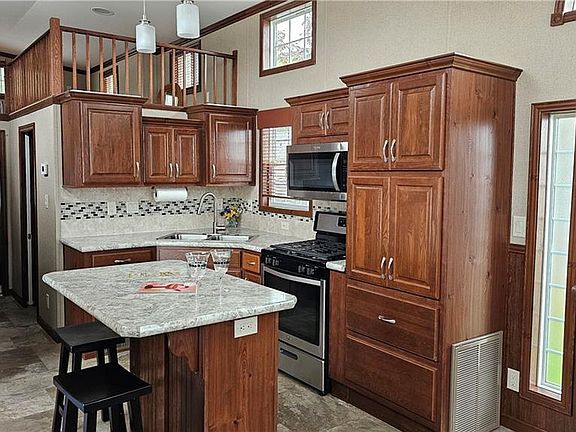 5th image of 274 Front Rd #88