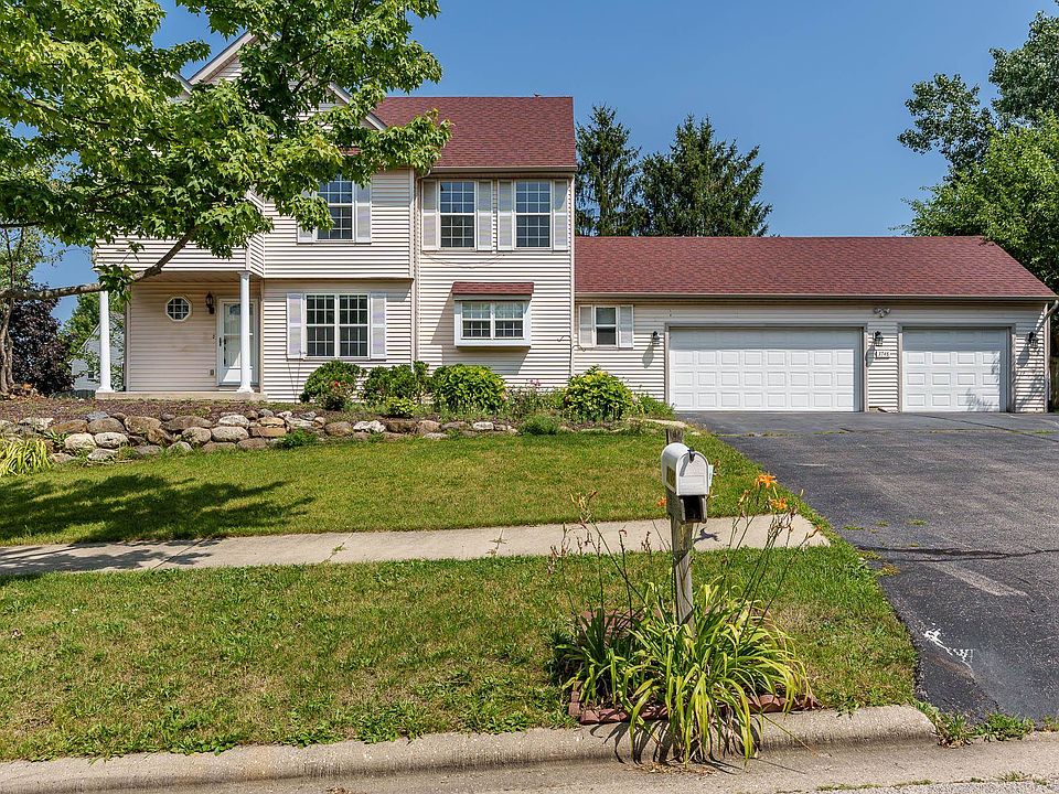 1st image of 3748 Harwood Ln