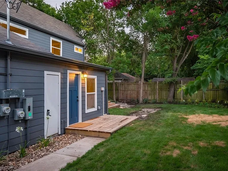 4612 Caswell Ave #A — Photo 29