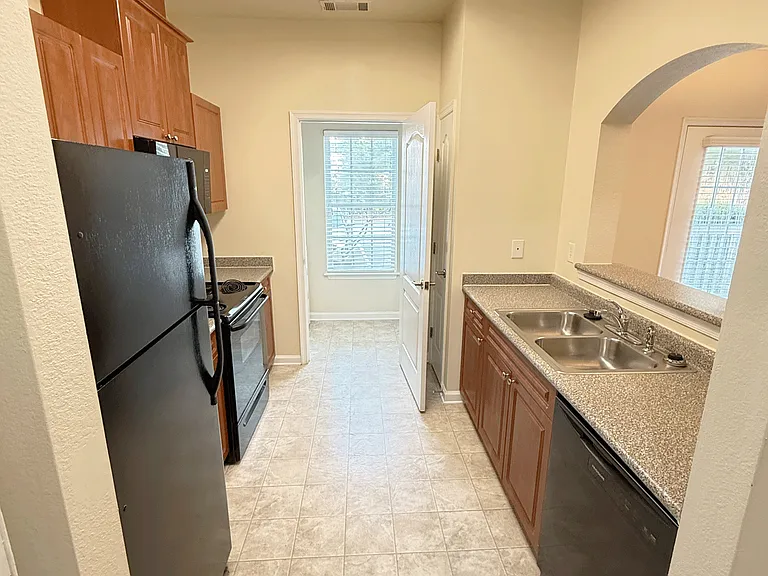 Clairmont at Farmgate — Photo 74