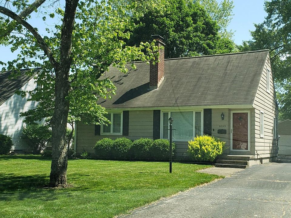 2123 Wesleyan