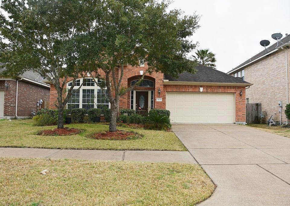 1st image of 2630 Canyon Falls Dr