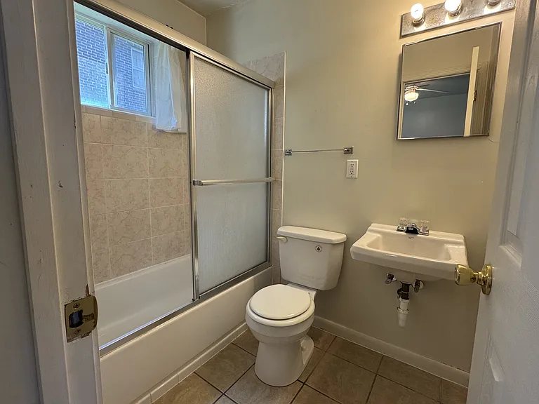 510 S Hays Ave — Photo 3