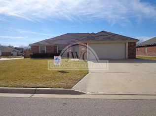 100 Cedar Ridge Dr, Nolanville, TX 76559