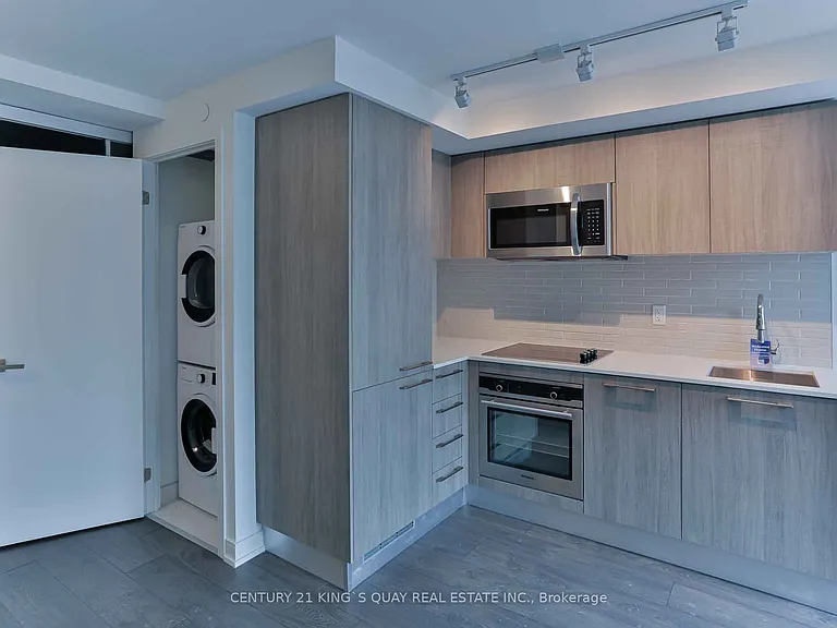 3 Gloucester St #317 — Photo 2