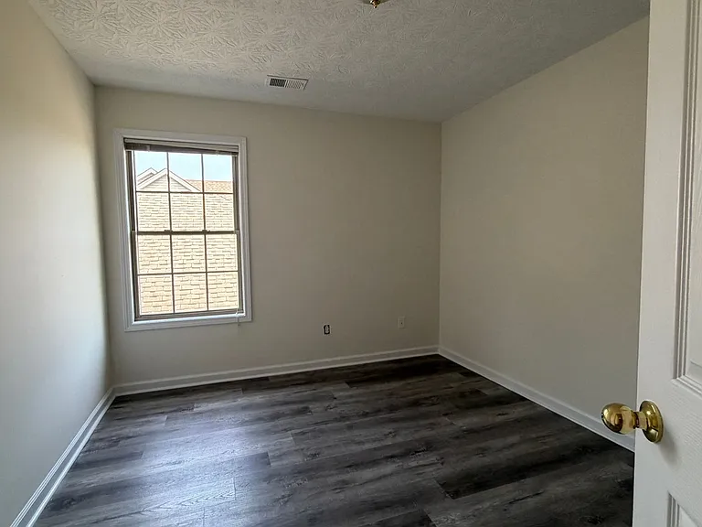 3025 Many Oaks Park — Photo 24