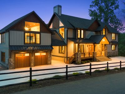 726 Overlook Dr, Blue Ridge, GA, 30513