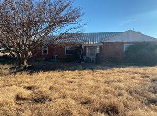 2502 N Ballard St, Brownfield, TX 79316