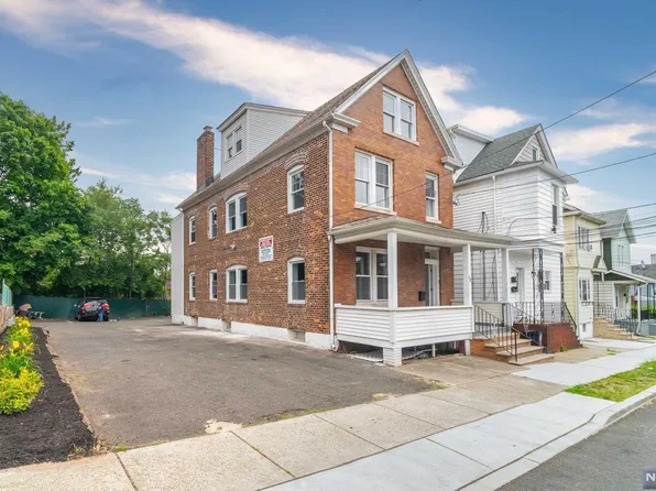 58 King St, Nutley, NJ 07110