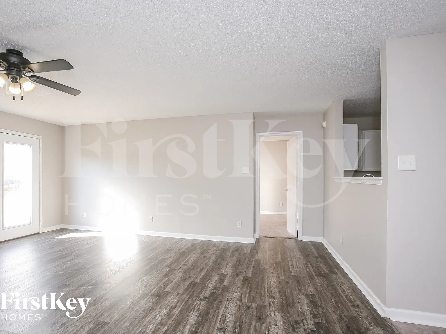3 bed, 2.0 bath, 1526 sqft, $1,915 — Photo 4