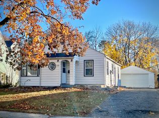 1318 4th St, Brookings, SD 57006