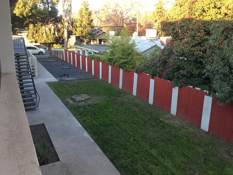 120 E Fairmont Ave #8 — Photo 19