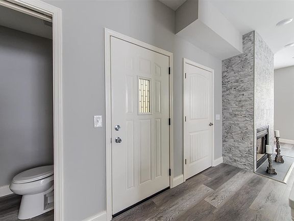 4th image of 4364 W Pine Blvd #Be