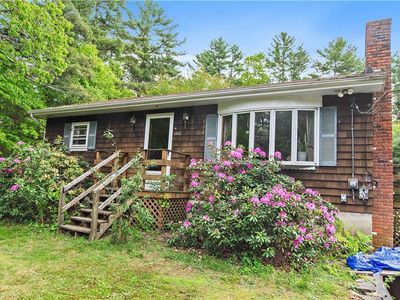 6466 Flat River Rd, Coventry, RI, 02827