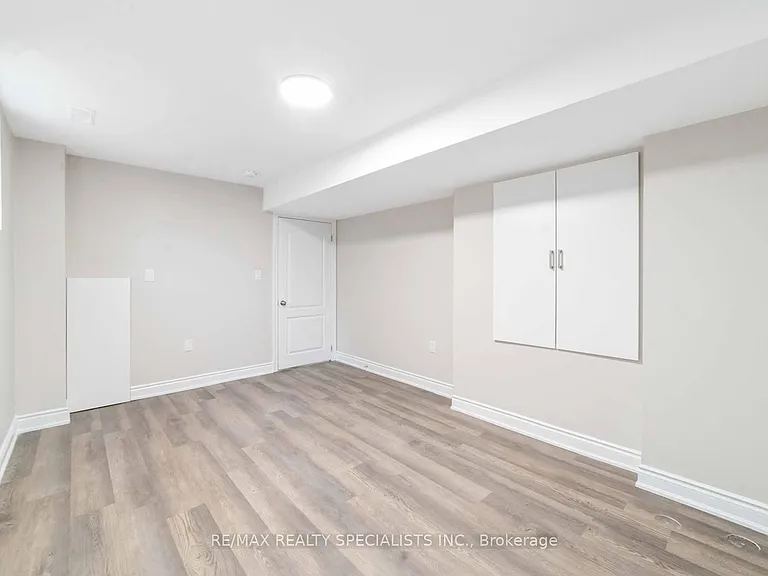 98 Benhurst Cres #BASEMENT — Photo 15