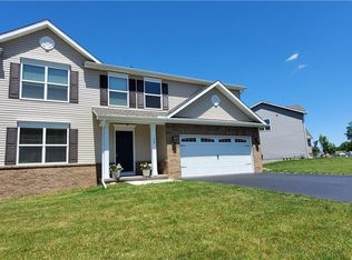 104 Southend Sq, West Henrietta, NY 14586