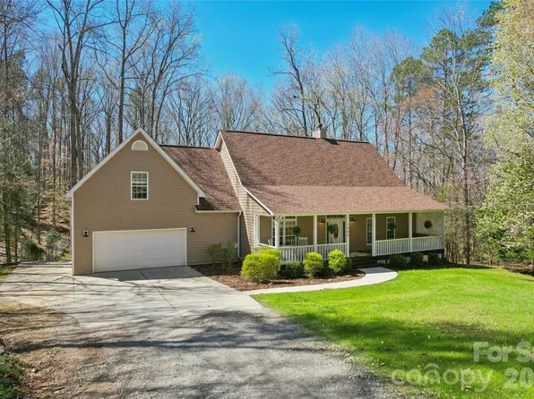 1460 Adkin Dr, Iron Station, NC 28080