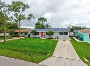 2173 SE Washington St, Stuart, FL 34997