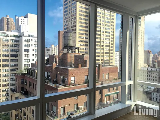 Rented by Living New York | media 16