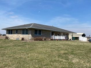 5197 Lincoln Highway Rd, Charleston, IL 61920