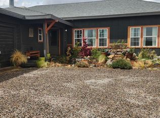 5805 Arroyo Dr, Farmington, NM 87402