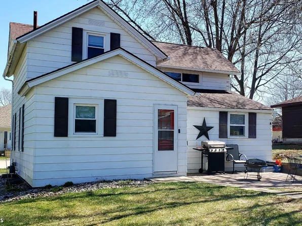 217 N Jones St, Algona, IA 50511