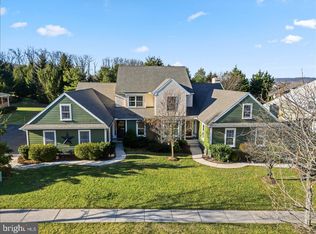 9 Parkside Dr, Elverson, PA