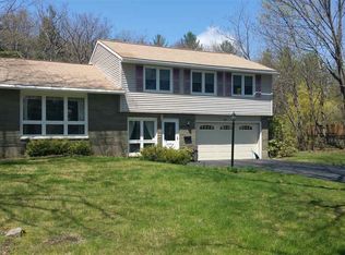 76 Saint Stephens Ln W, Glenville, NY 12302