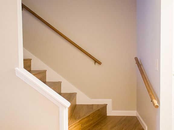 5th image of 1304 Hollow Creek Dr APT C