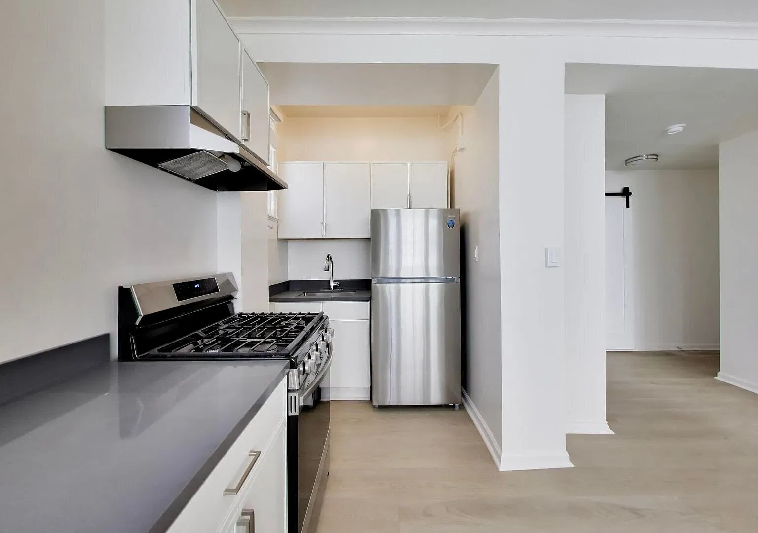 565 Geary St APT 502 - Image 2