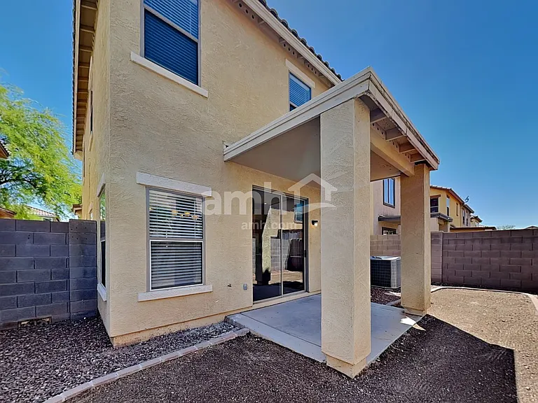 6424 W Branham Ln — Photo 16