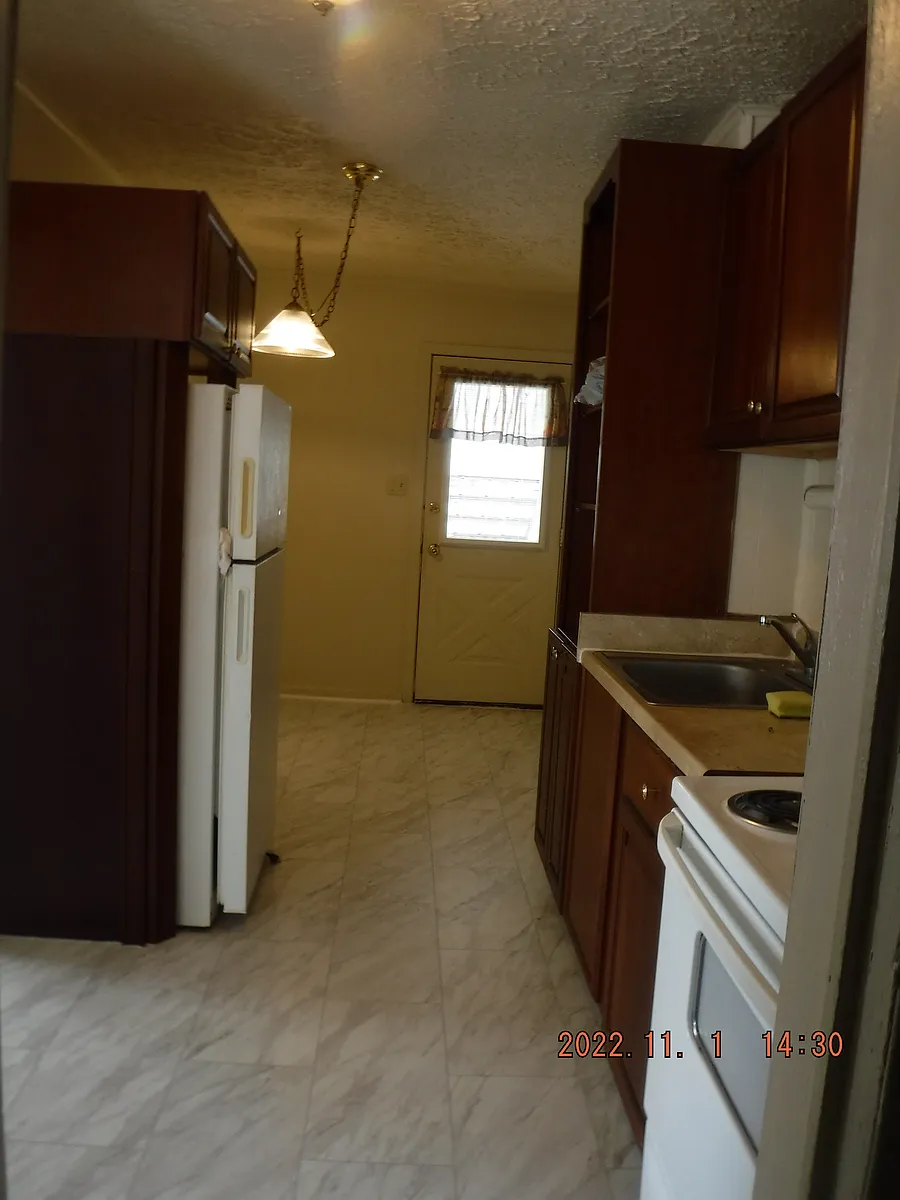 Building Photo - 116 S G St #B