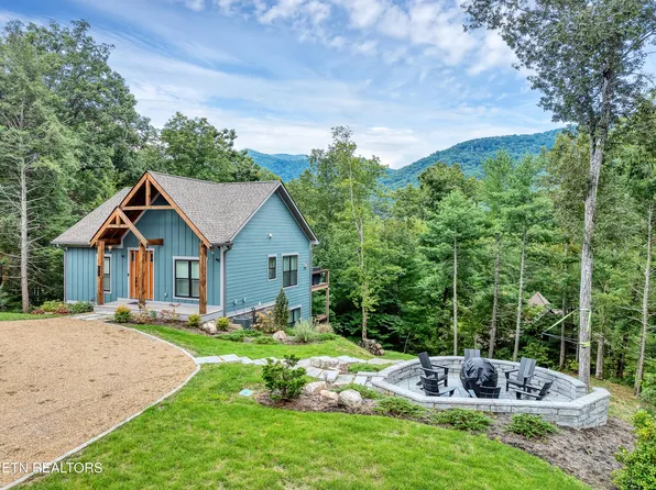 433 Laurel Rd, Townsend, TN 37882